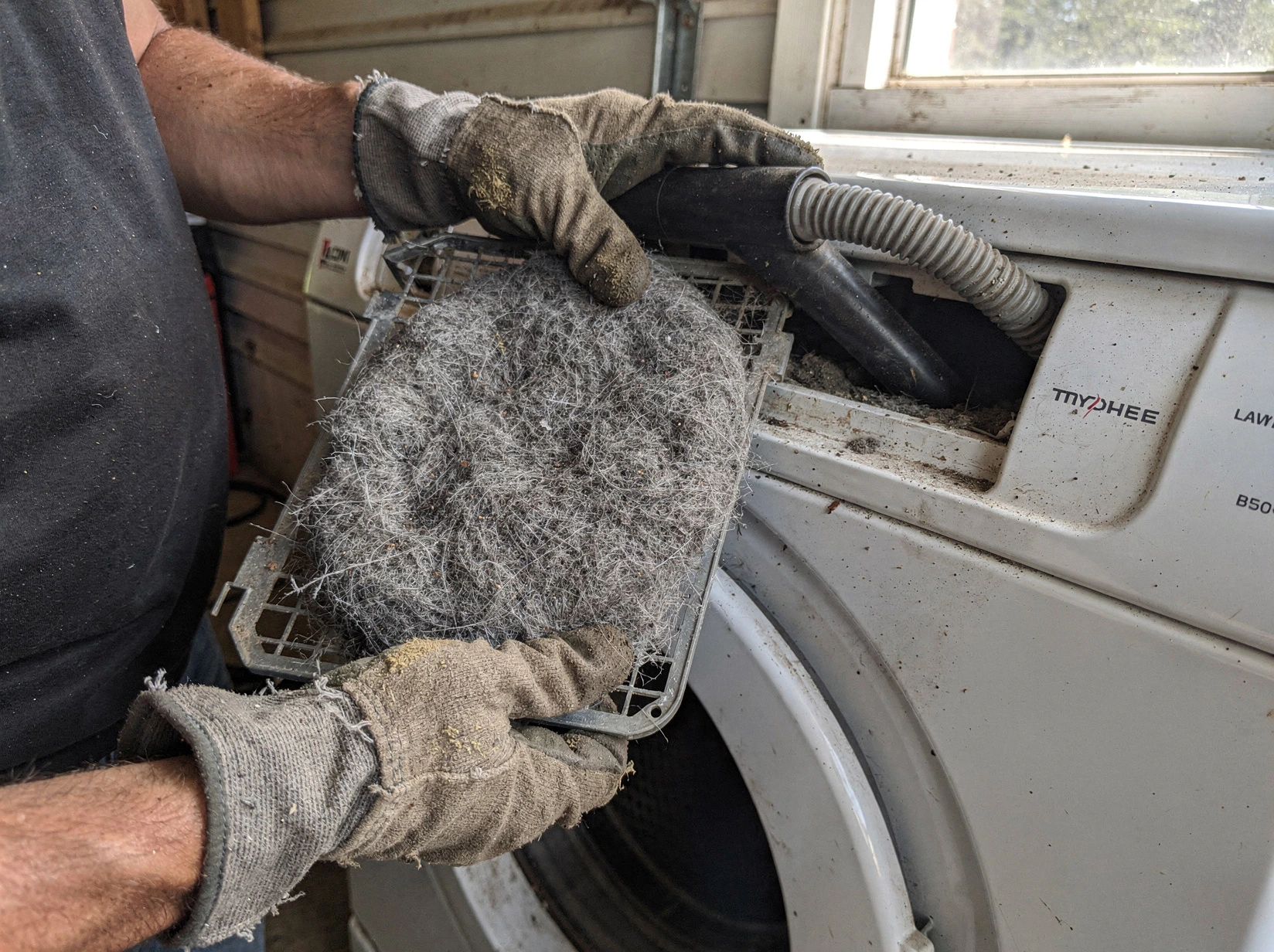 Cleaning Dryer Lint Trap service in Highlands Ranch, CO